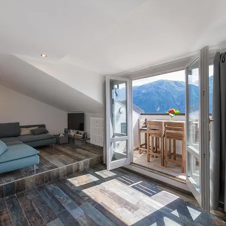 Max Apartmán